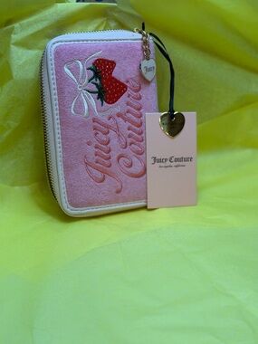 Juicy Couture Retro Strawberry Wallet, NWT